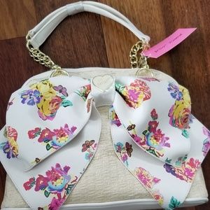 Betst Johnson dome satchl